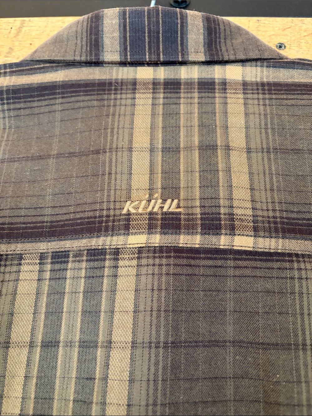NWT Men’s Large Kuhl Fugitive Flannel shirt in roasted barley - Picture 7 of 10
